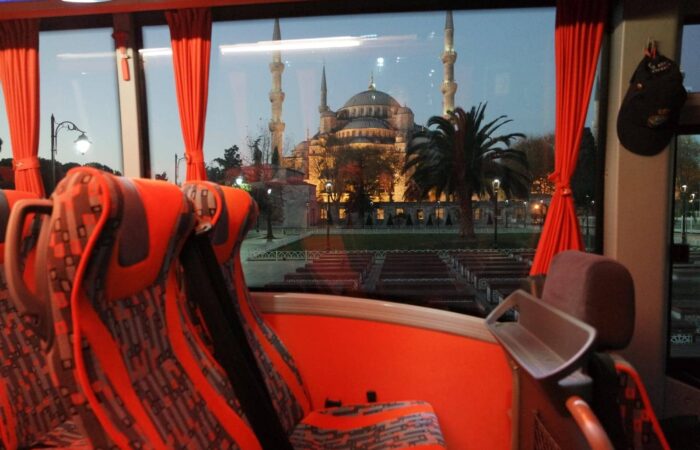 car for groups in istanbul