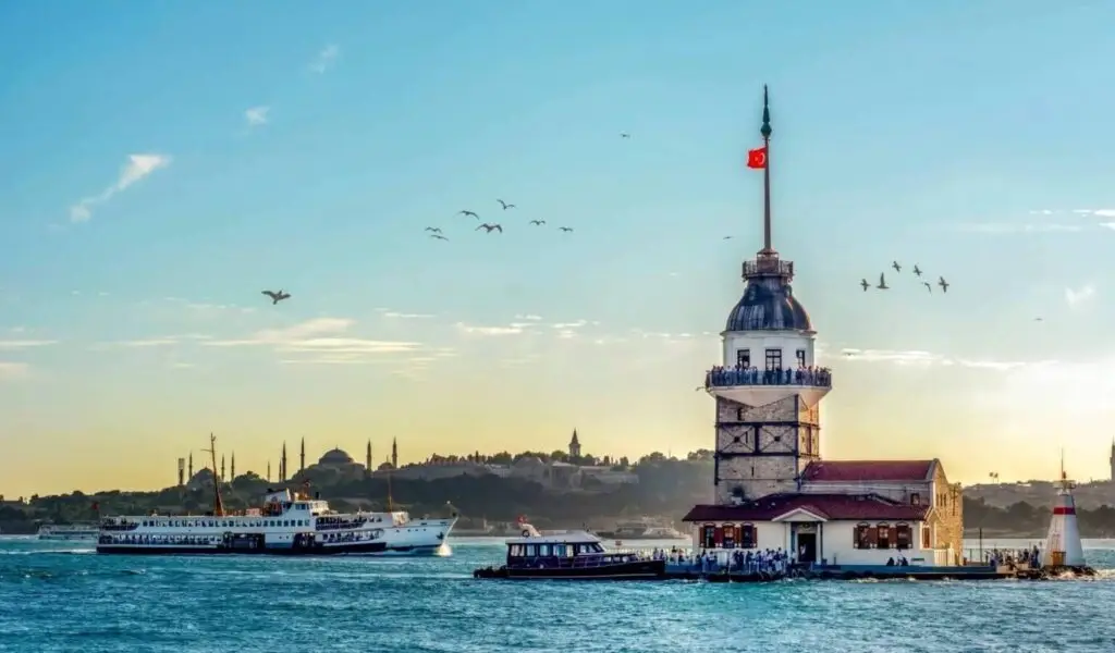 Private Half Day Guided Bosphorus Cruise tour