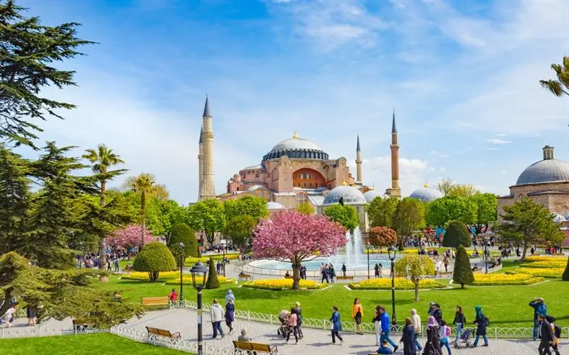 Self-scheduled tours in Istanbul